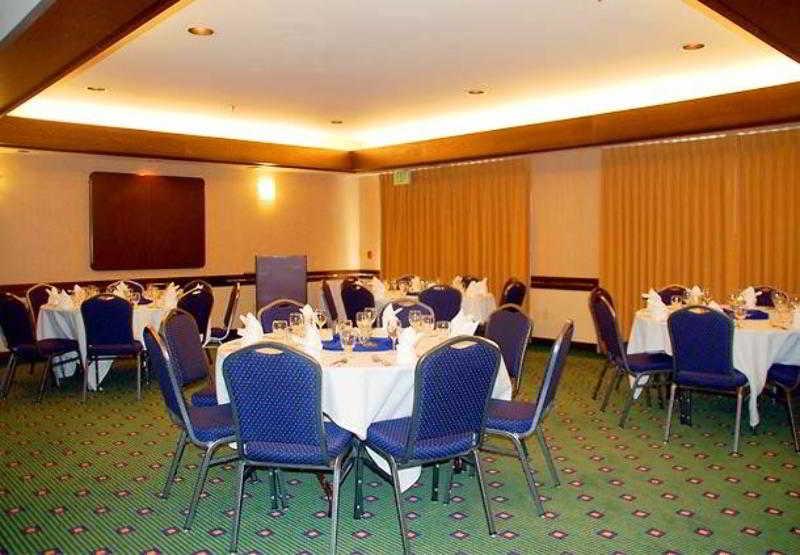 Courtyard Seattle North / Lynnwood Everett Nhà hàng bức ảnh